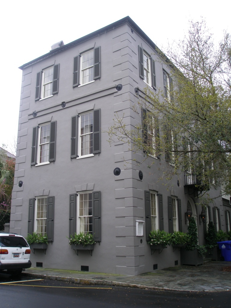 The William Harvey House, a fine example of a Double-Wide House